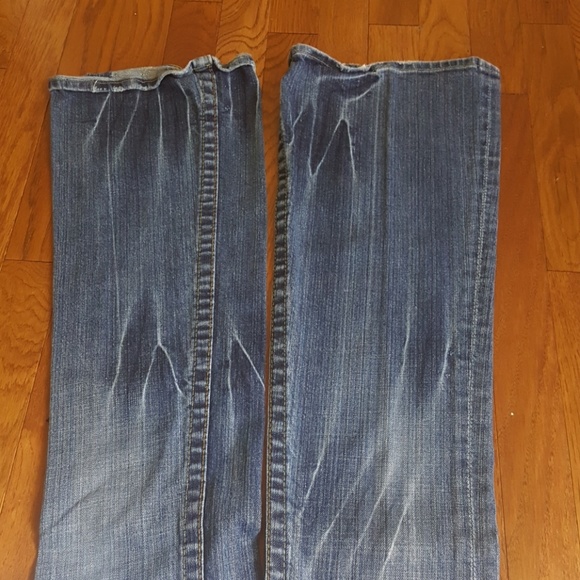 Bebe Distressed Jeans - Picture 3 of 8